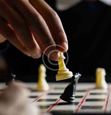 Board game communities are thriving in the anticafe scene