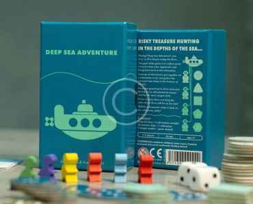 Unwind with friends at a chess and board game anticafe